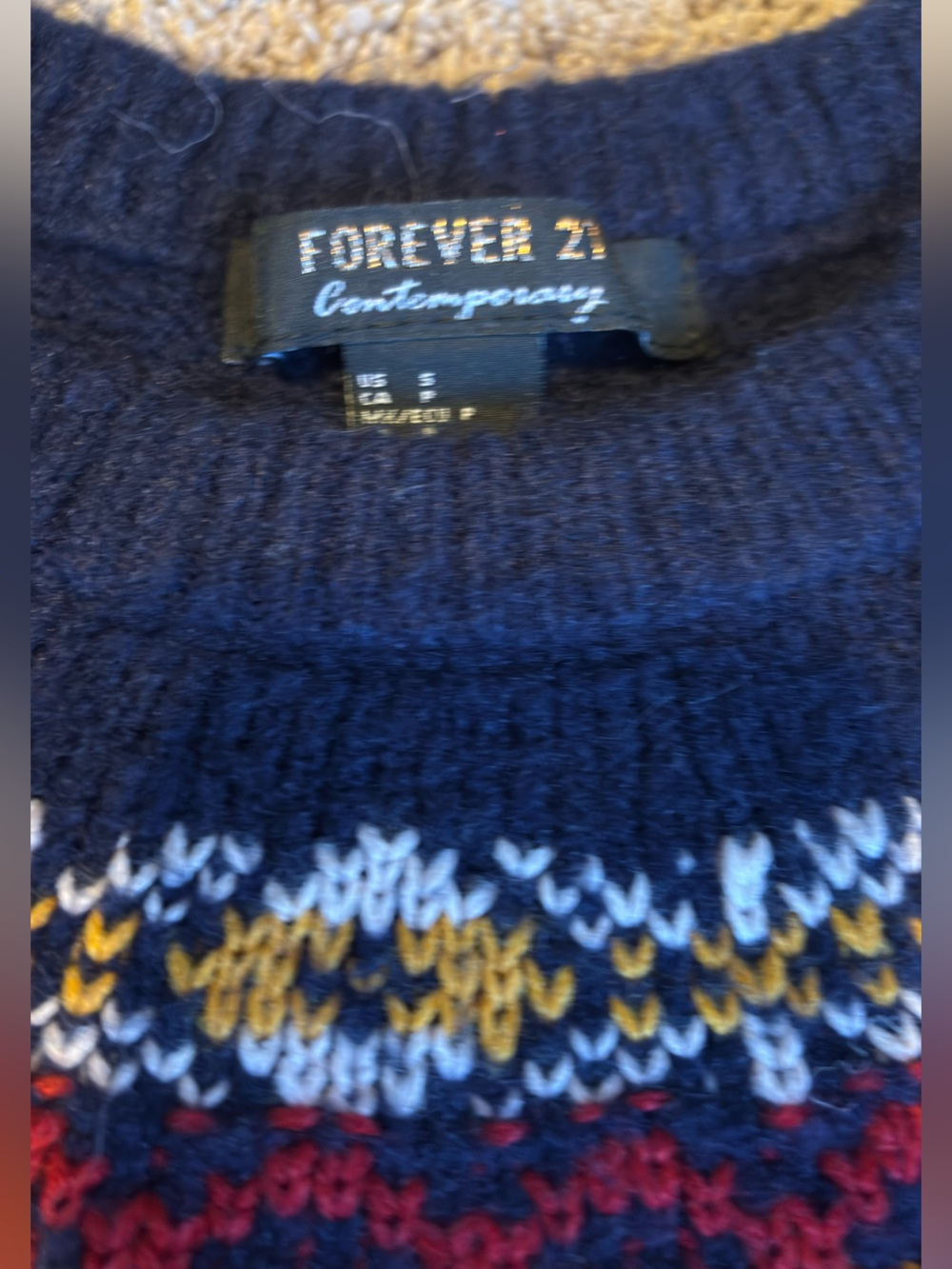 Forever 21 Navy Crewneck Sweater with Multicolor Fair Isle Yoke Women’s Small - Picture 2 of 6